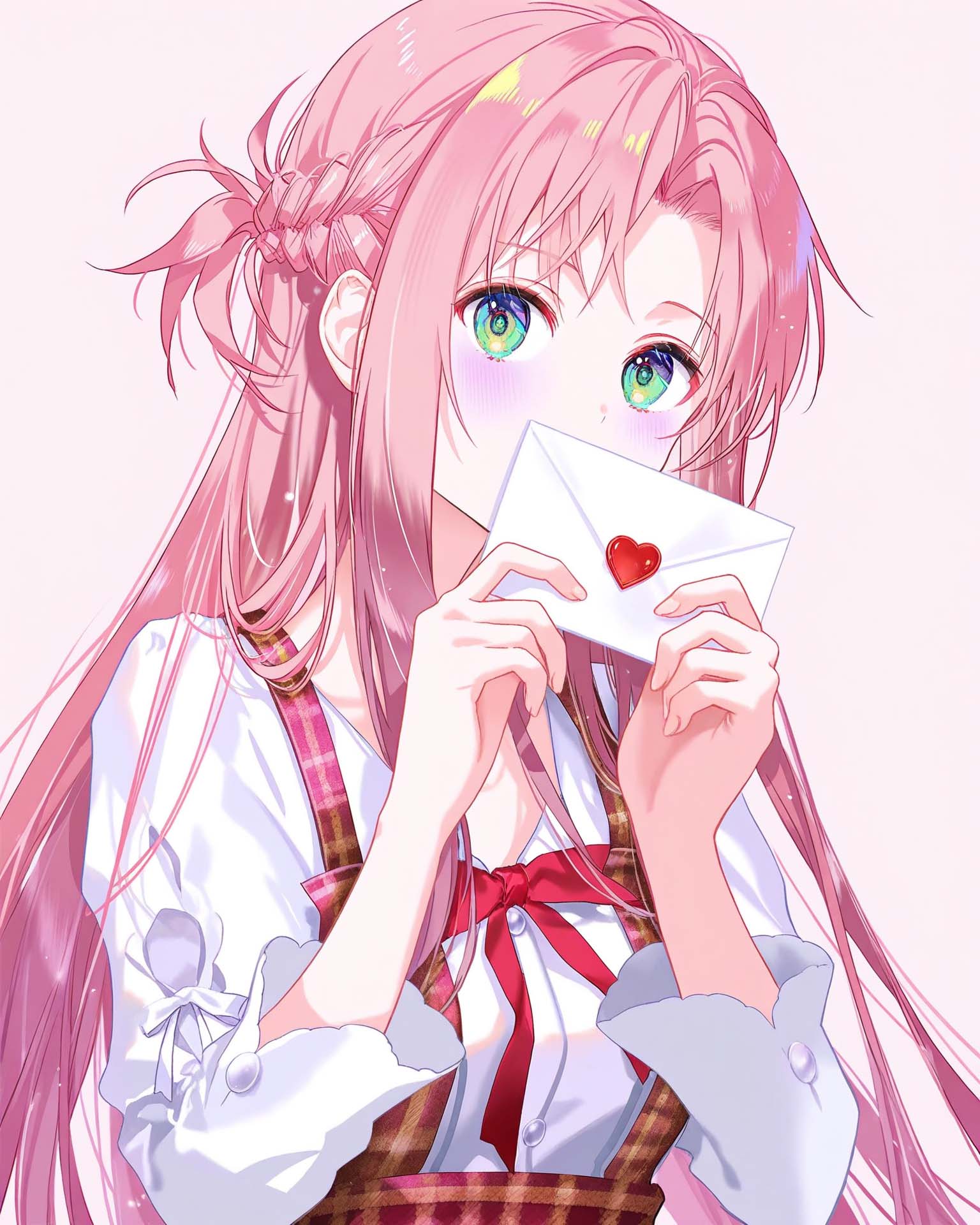 Asuna held the letter shyly.